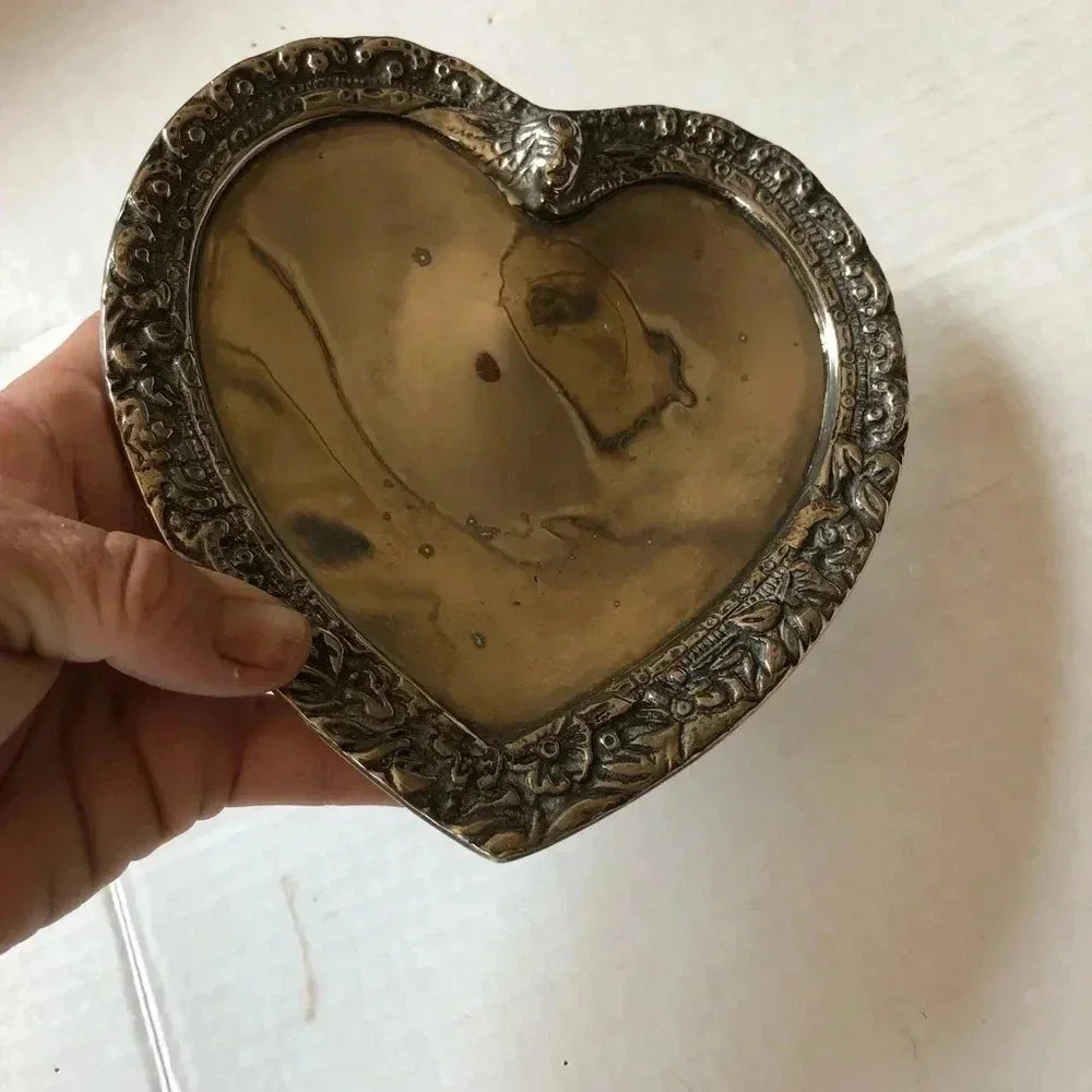 Vintage  Ornate Silver Trinket Dish - Picture 6 of 11